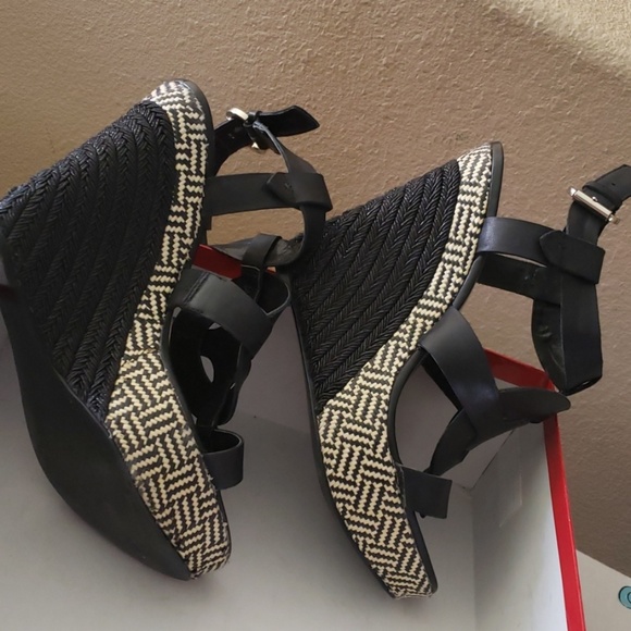 Wedges - Picture 3 of 5